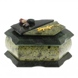 Шкатулка из змеевика 14х9х7 см